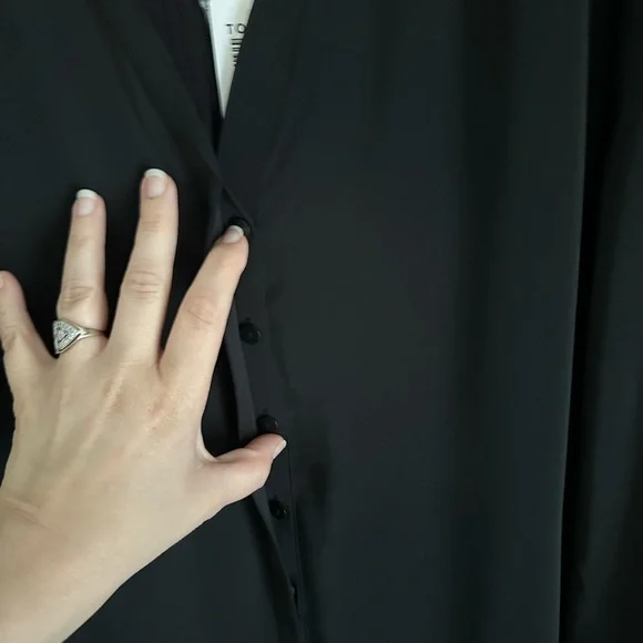 Torrid NWT deep black blouse- beautiful quality! - Picture 7 of 8